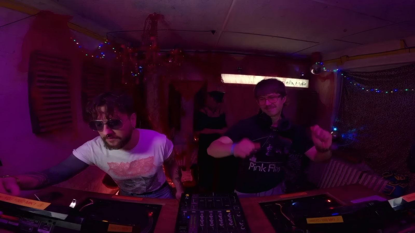 Pornstar martini diskothek w/ Uncle Jojo & Sharlatan