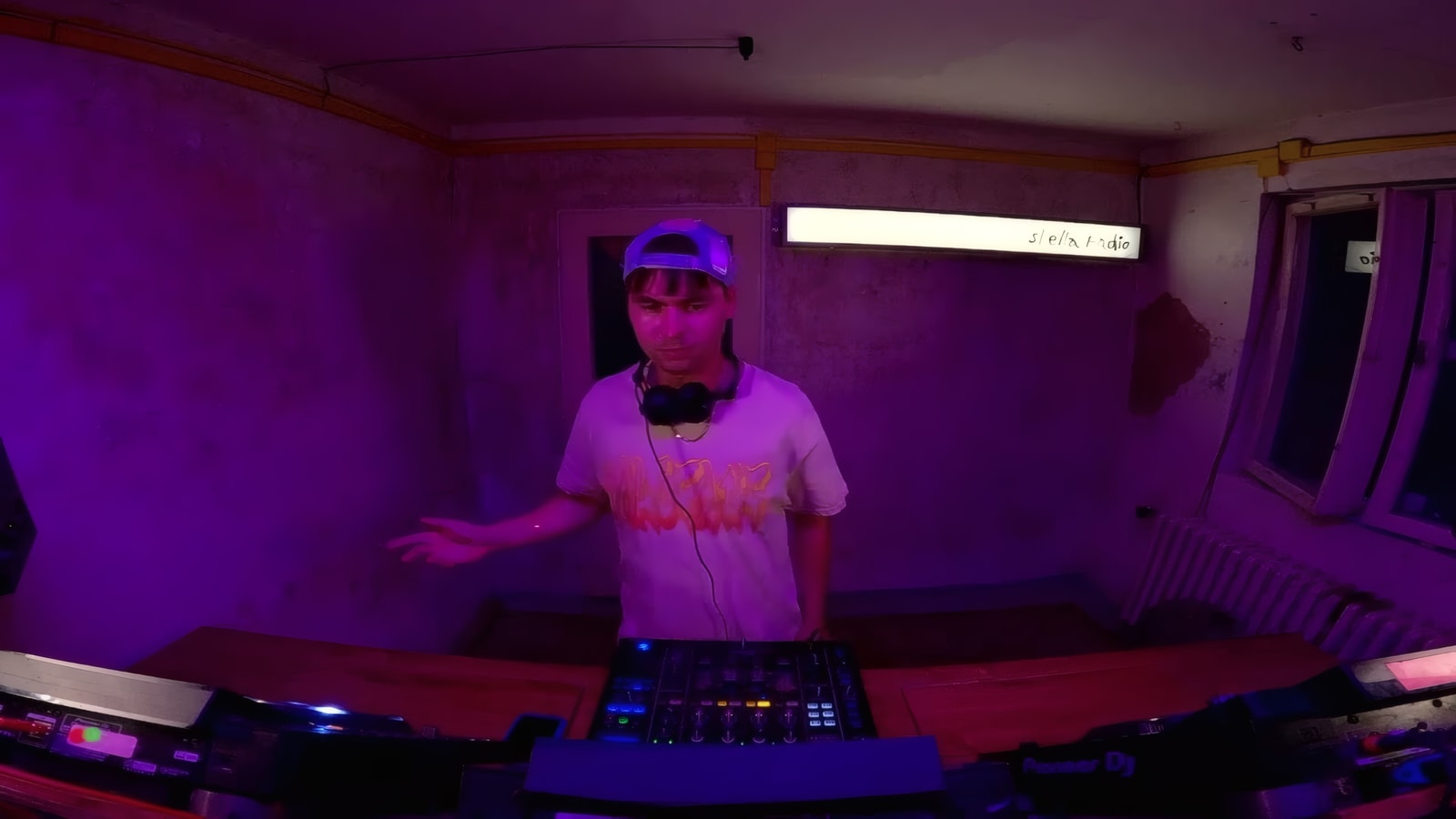 #oioioi w/ PEYSEYKO808