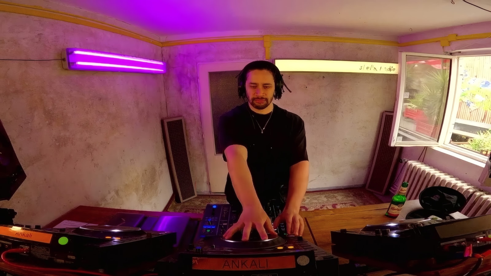 Famalay takeover w/ Blen