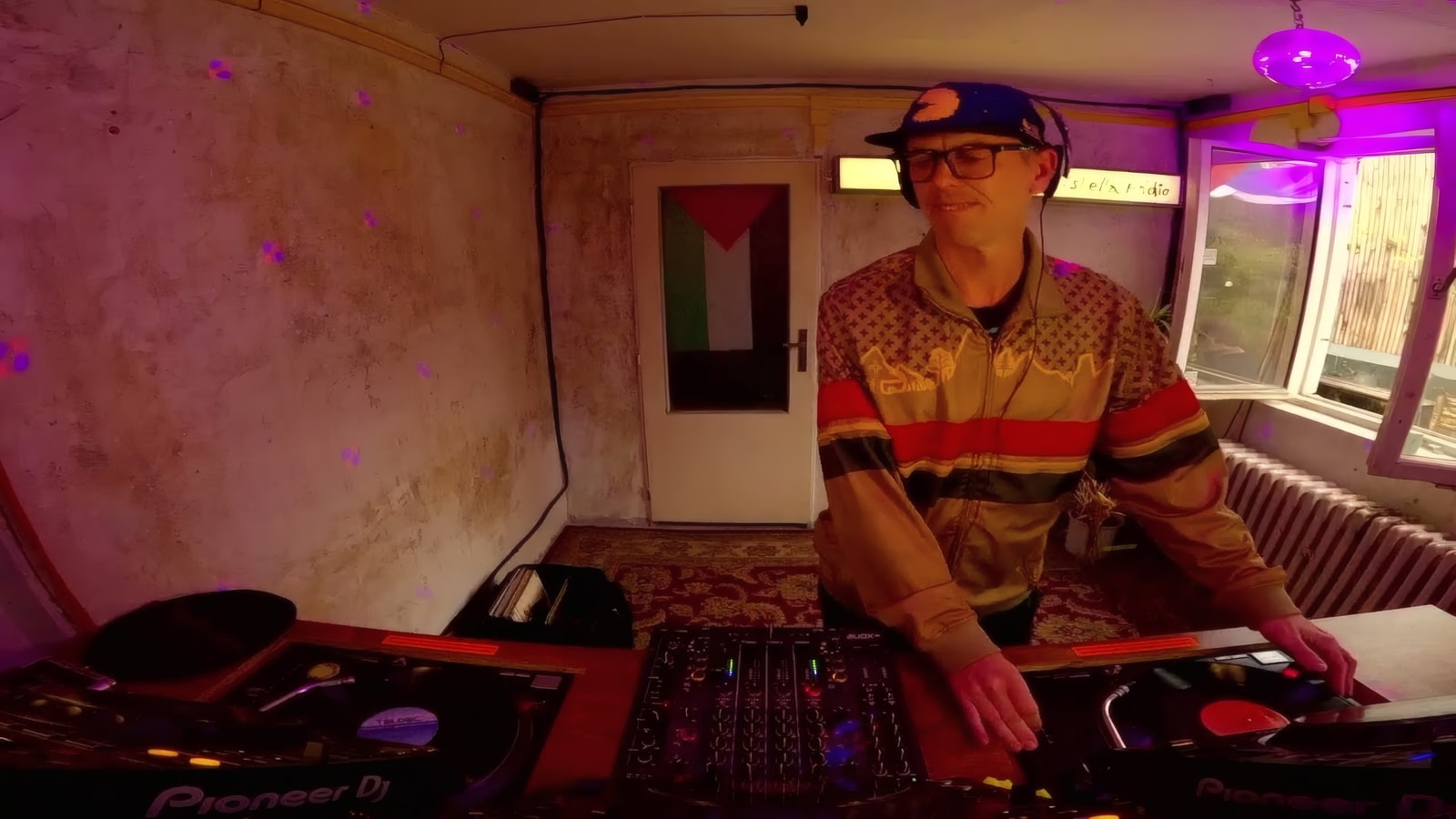 Compact Disco w/ Lukor