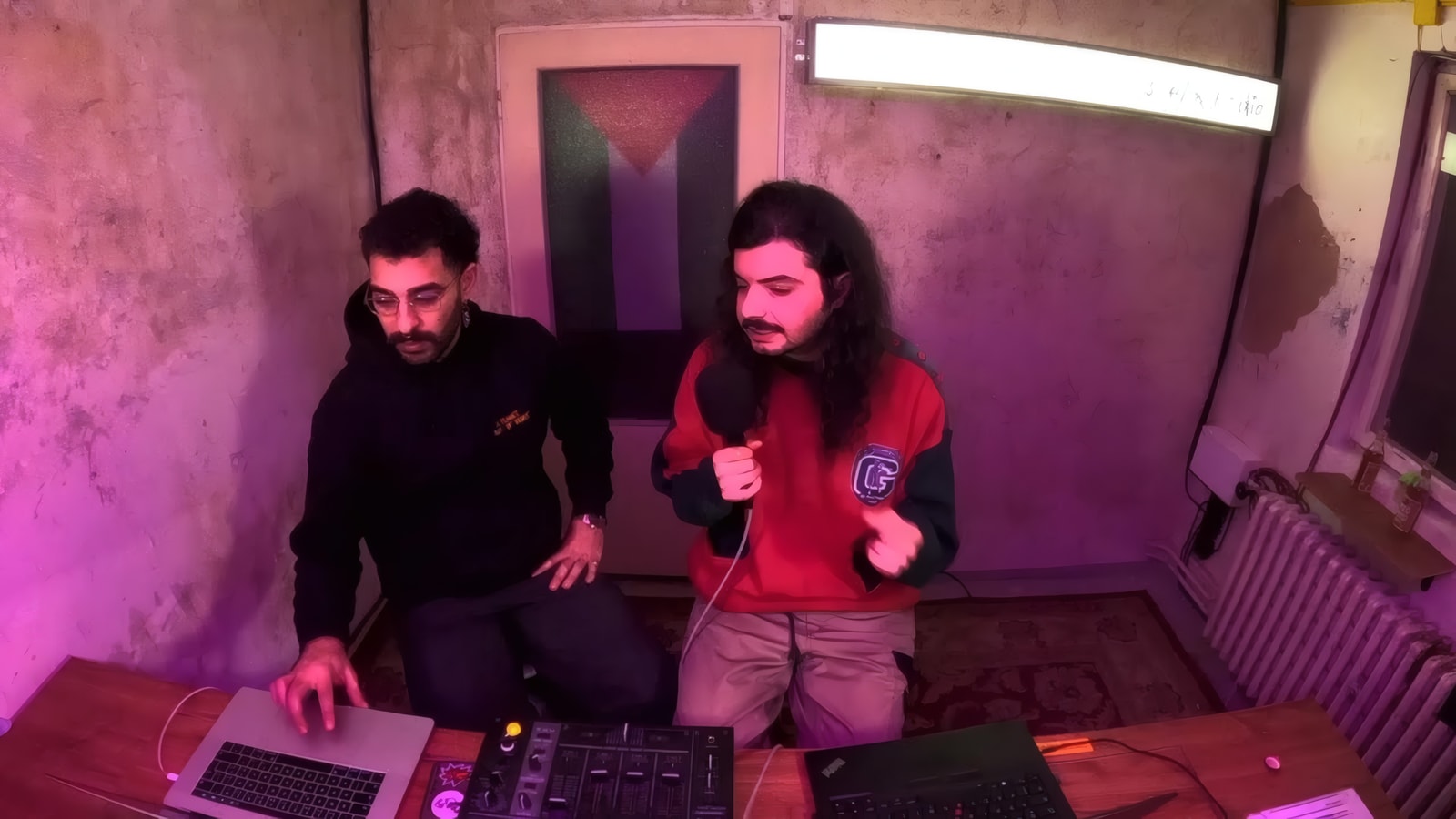 Comfort Noiz w/ Tohfa & Erfan