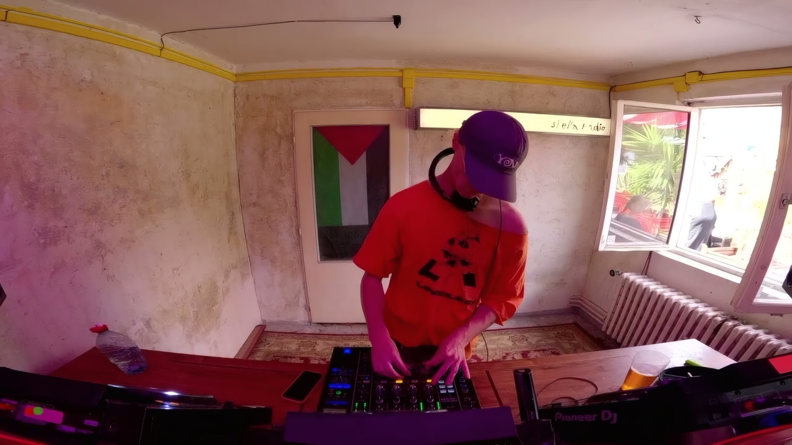 sentimental club :3 w/ FFFHHH 