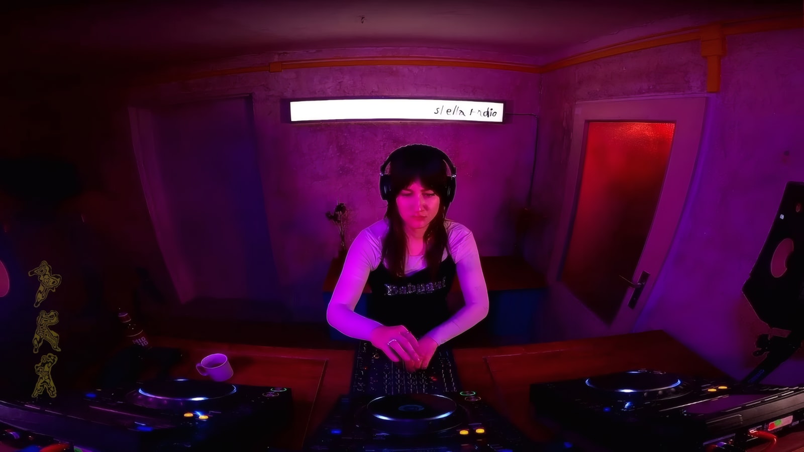 #wubwub w/ Microchic